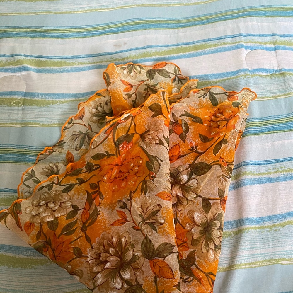 Woman’s scarf
